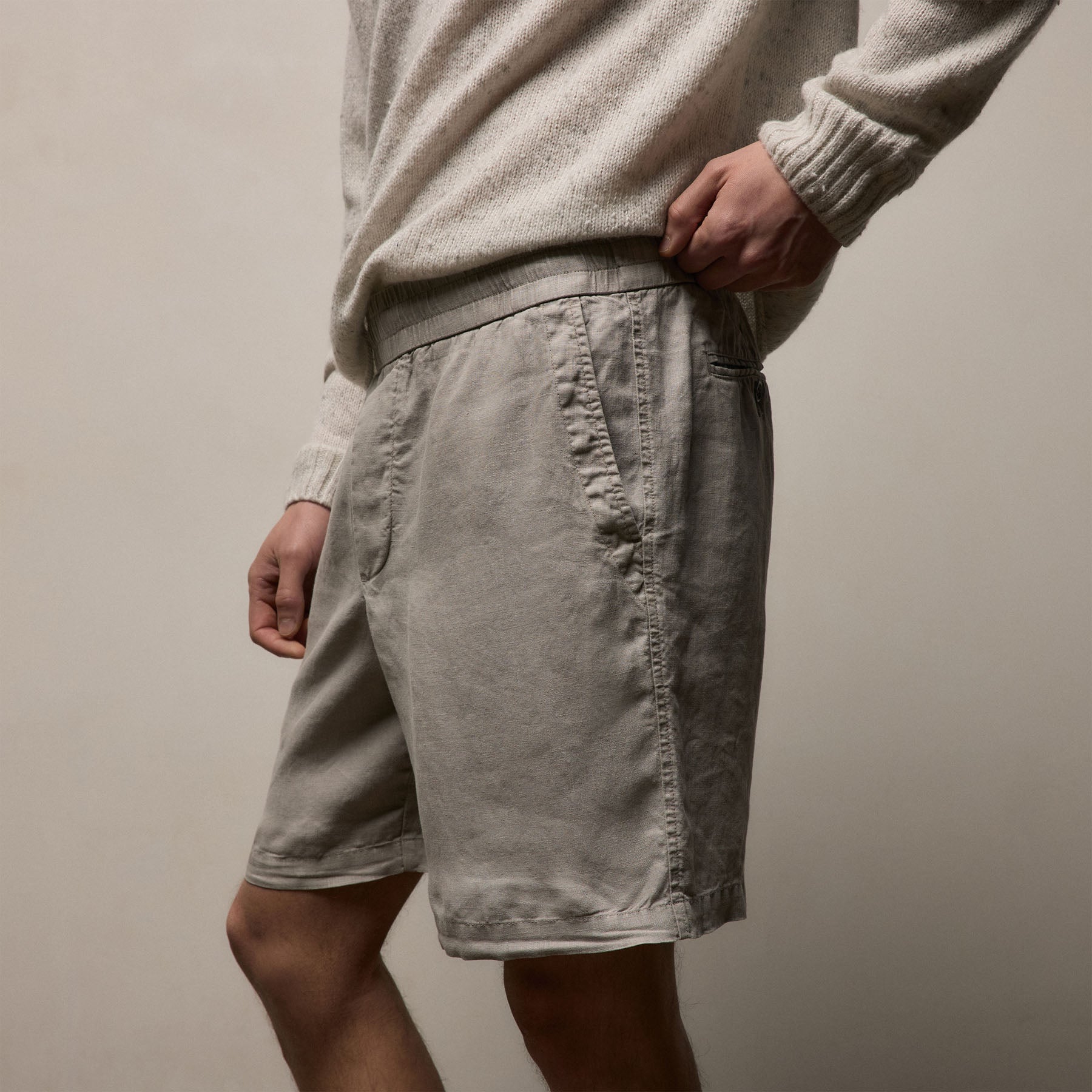 Relaxed Fit Lightweight Linen Short Fog Pigment